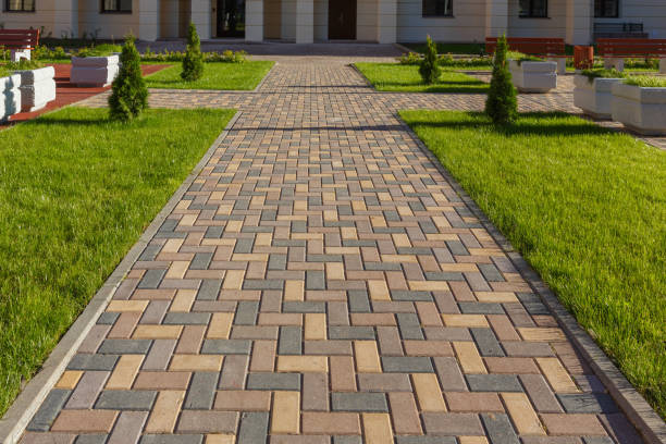 Reliable Kingsford, MI Driveway Pavers Solutions